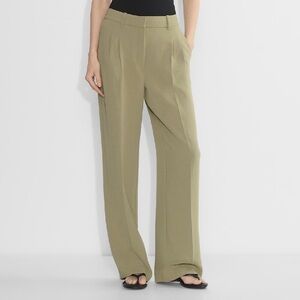 NWT Aritzia Effortless Wide-Leg Pants